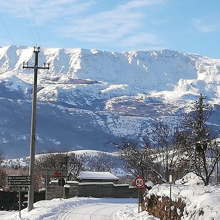 Poggio Picenze Complesso Turistico Aurora - Camere B&B المظهر الخارجي الصورة