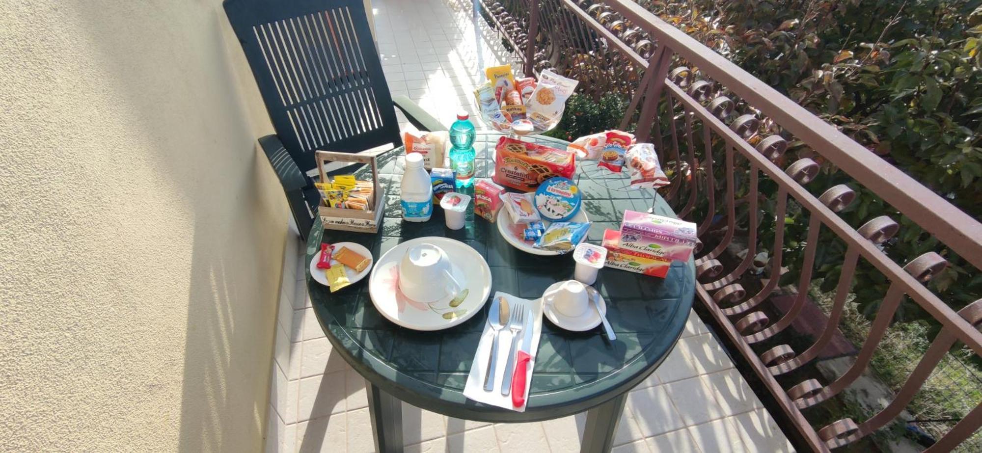 Poggio Picenze Complesso Turistico Aurora - Camere B&B المظهر الخارجي الصورة