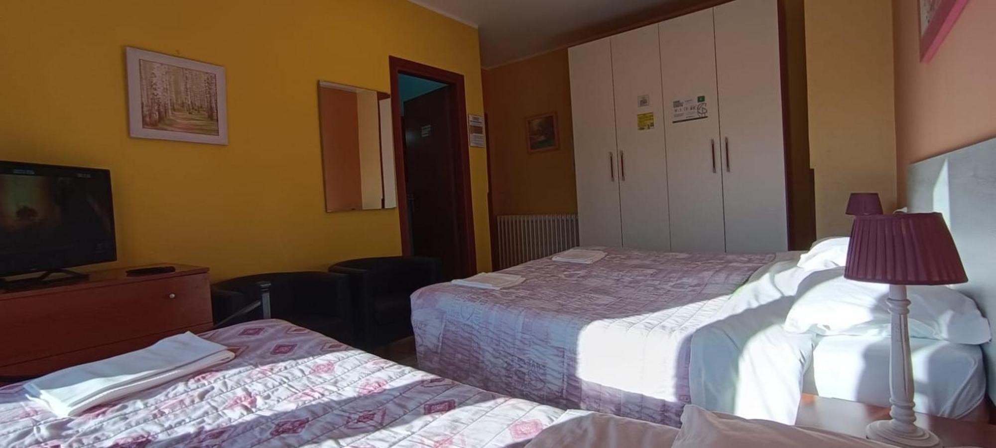 Poggio Picenze Complesso Turistico Aurora - Camere B&B المظهر الخارجي الصورة