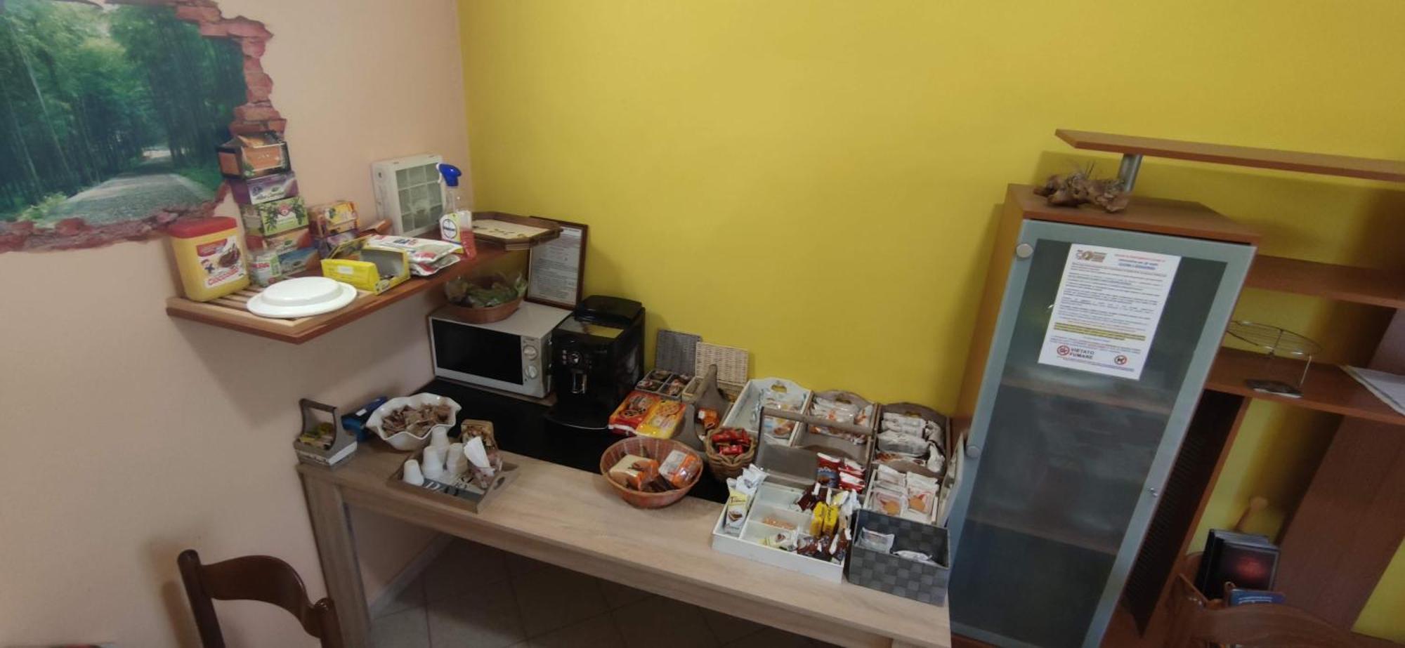 Poggio Picenze Complesso Turistico Aurora - Camere B&B المظهر الخارجي الصورة