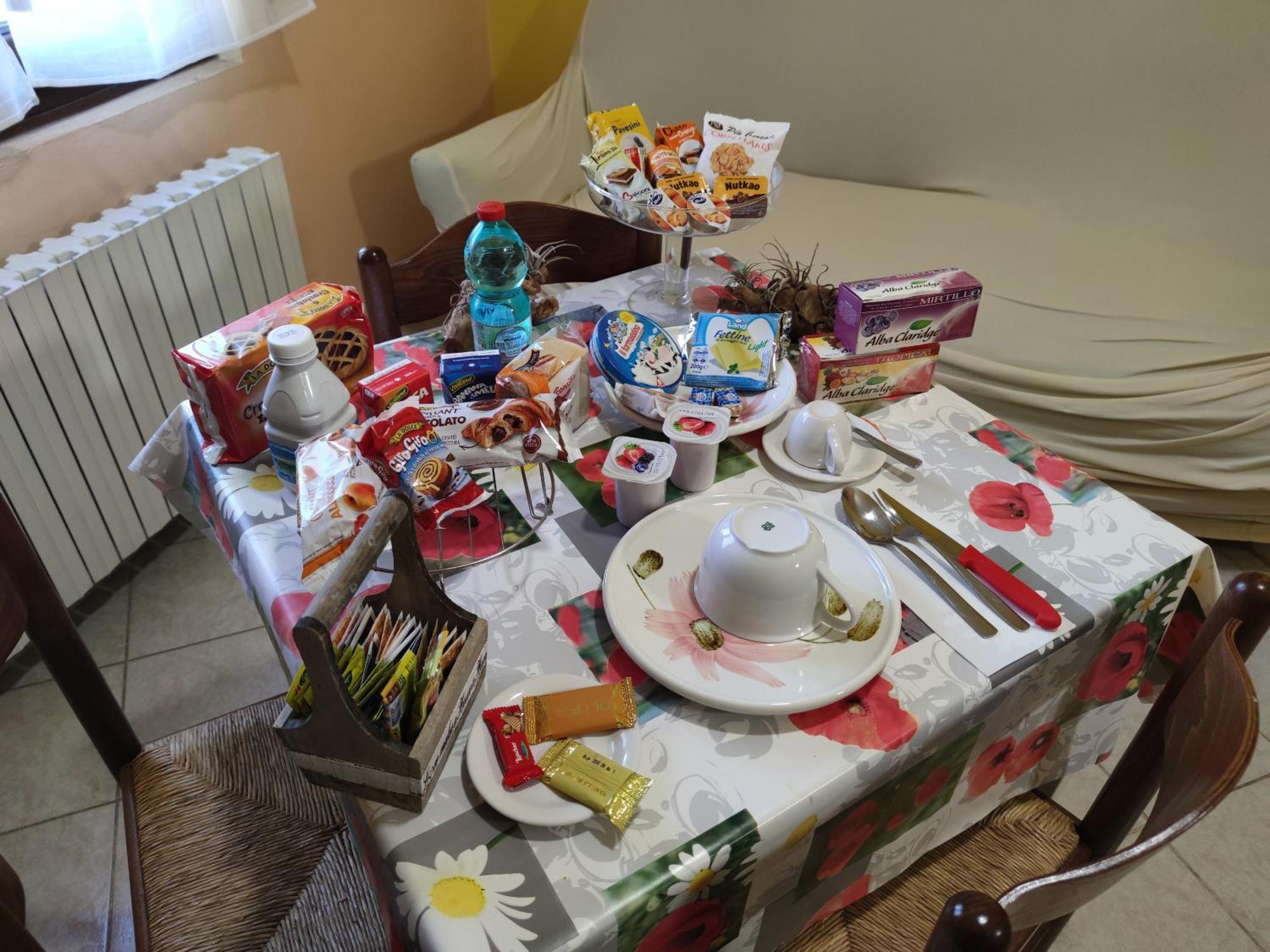 Poggio Picenze Complesso Turistico Aurora - Camere B&B المظهر الخارجي الصورة